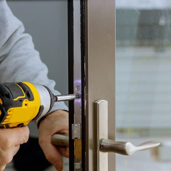commercial locksmith services